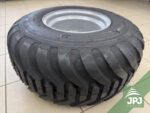 Reifen mit Felge - 300/65-12